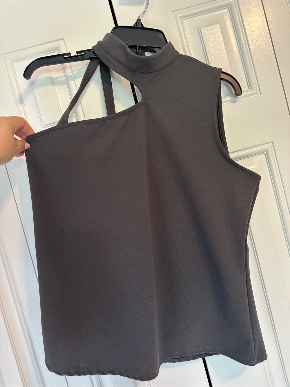 Maurices One-Shoulder Mock Neck Sleeveless Top in Charcoal